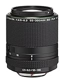 Pentax HD DA 55-300 mm F4.5 - 6.3 ED PLM WR RE Teleobjetivo Zoom Compacto AF Rápido y Silencioso Resistente al Agua Distancia de Enfoque Mínima de 0.95 metros Diseño Compacto y Ligero, Negro